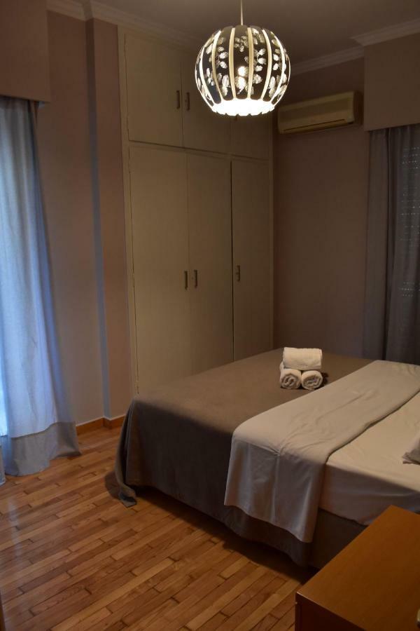 Chic Central Apartment In Evangelismos Metro Station Athens Ngoại thất bức ảnh