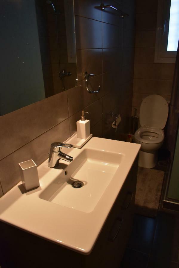 Chic Central Apartment In Evangelismos Metro Station Athens Ngoại thất bức ảnh