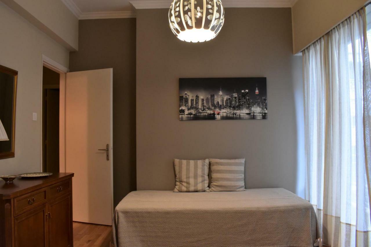 Chic Central Apartment In Evangelismos Metro Station Athens Ngoại thất bức ảnh