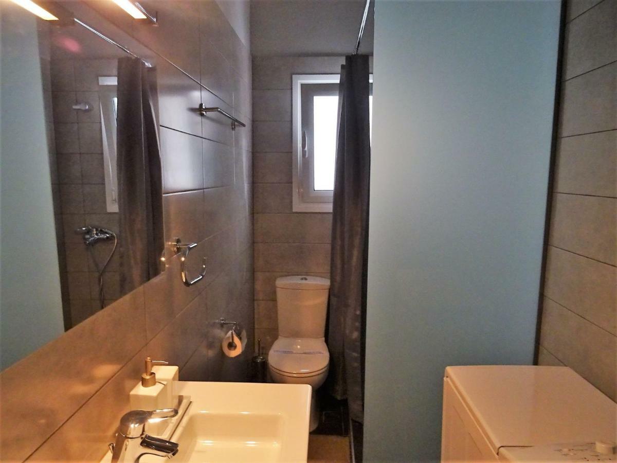 Chic Central Apartment In Evangelismos Metro Station Athens Ngoại thất bức ảnh