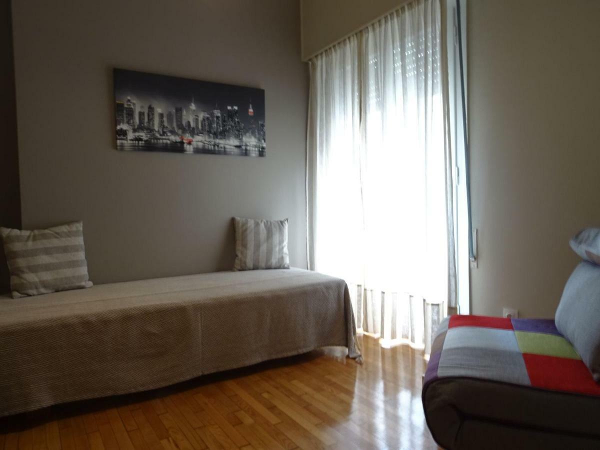 Chic Central Apartment In Evangelismos Metro Station Athens Ngoại thất bức ảnh