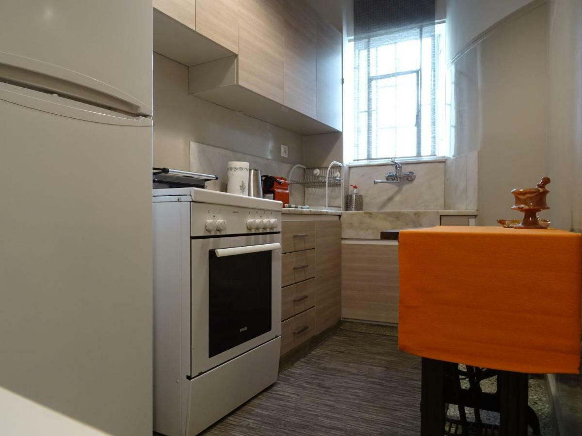 Chic Central Apartment In Evangelismos Metro Station Athens Ngoại thất bức ảnh